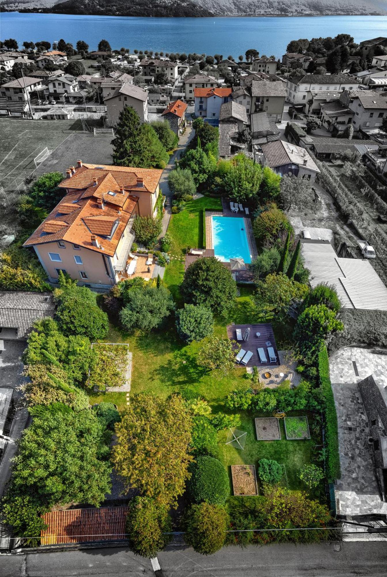 Iris 2 Lago Di Como Dongo Eksteriør billede